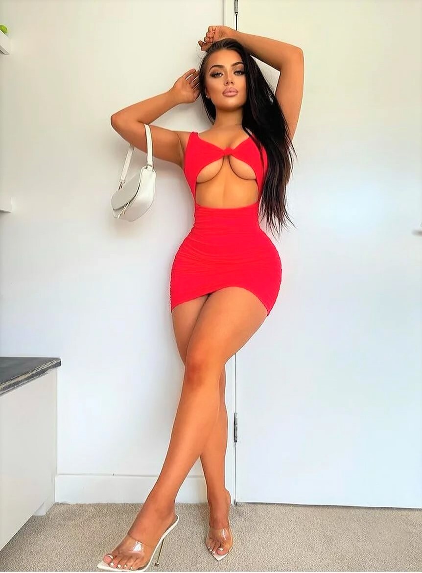 Проститутка Питера Регина с 3 размером груди предлагает интим услуги у метро Проспект Большевиков  +7(981)214-21-80 - фото 2